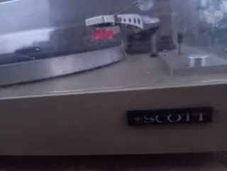 Tocadiscos Scott Beige/Plata