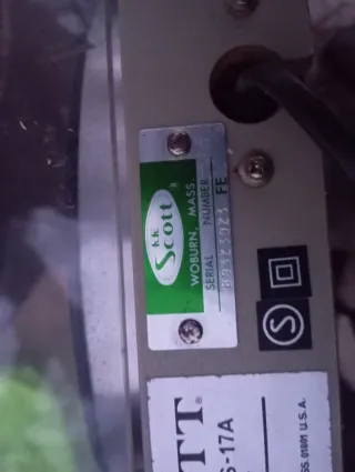 Tocadiscos Scott Beige/Plata