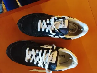 Saucony Shadow Scarpe Uomo Nero Bianco