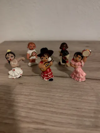 Figuras de barro Alborox