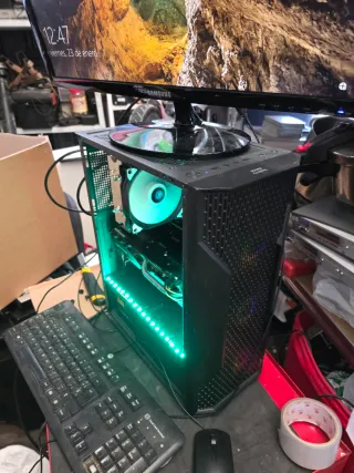Torre Ordenador Gaming PC Negra