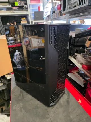 Torre Ordenador Gaming PC Negra