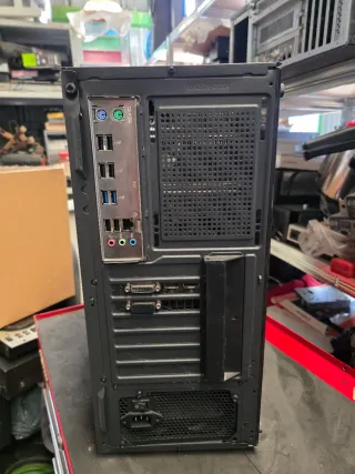 Torre Ordenador Gaming PC Negra