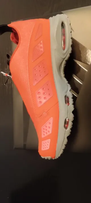 Nike Air Max SNDR Rojas