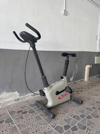 BICICLETA ESTÁTICA CUP’S FITNESS