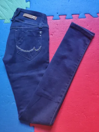 Lote Vaqueros y Jersey Talla XS