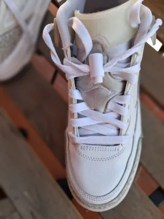 Zapatillas Jordan Spizike Beige/Blanco