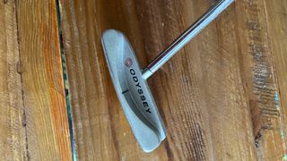 Putter Odyssey White Hot #2 Center Shafted