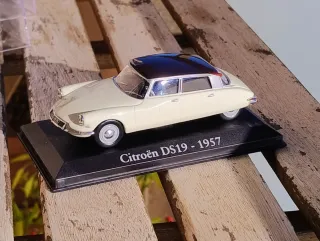 Lote 2 Coches Colección Altaya 1/43