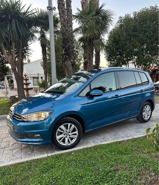 Volkswagen Touran 2020 7 plazas