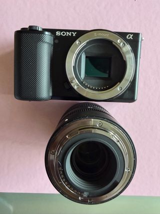 Cámara Sony ZV-E10 + Sigma 50mm