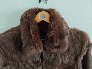 Chaqueta de pelo natural marrón
