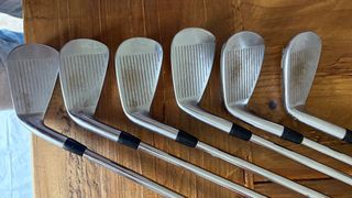 Titleist T-200 Hierros del P al 5