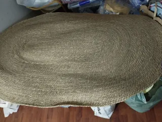 Alfombra ovalada de yute