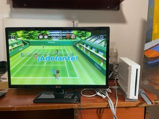 Nintendo Wii + Mario Kart Wii e Wii Sports