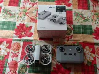 DJI NEO Fly More Combo Drone