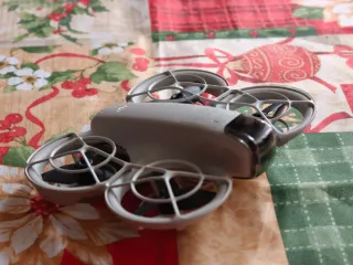 DJI NEO Fly More Combo Drone