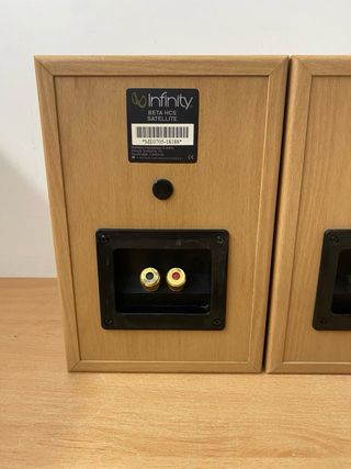 Altavoces Infinity Beta HCS