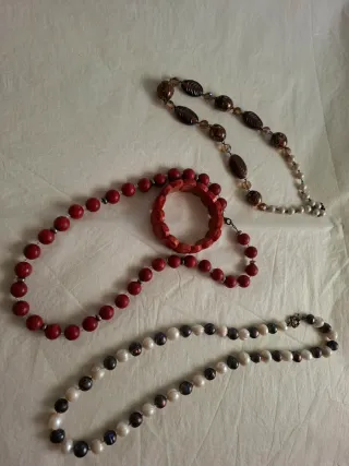 Conjunto Bisutería Collares y Pulsera