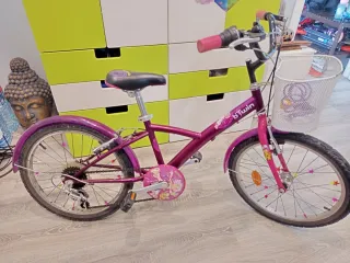 Bicicleta Niña Morada con Cesta