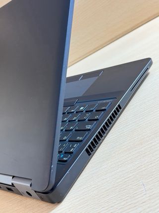 Dell Latitude E5570 “Táctil” i5 / 8Gb / 256Gb