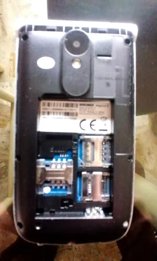 Brondi Magnum 4 Cellulare GSM Dual SIM