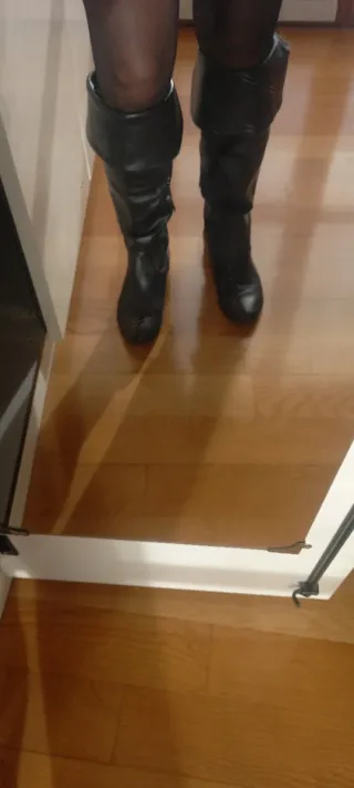 Stivali in pelle neri