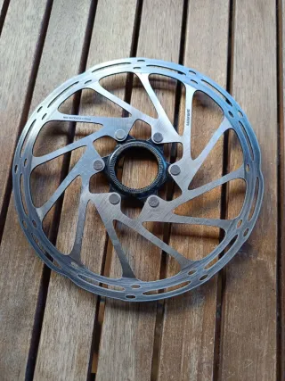 Frenos SRAM Code 4 pistones con discos