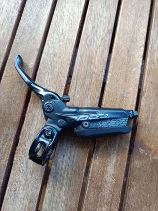 Frenos SRAM Code 4 pistones con discos