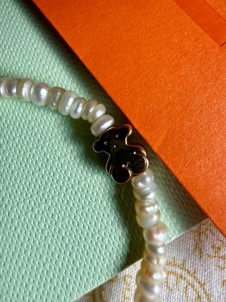 Pulsera Tous perlas y oso oro