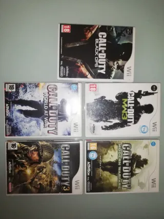 Lote 5 Giochi Call of Duty Wii
