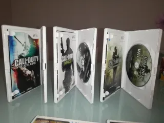 Lote 5 Giochi Call of Duty Wii