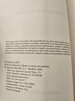 A la sombra del granado - Ali Tariq