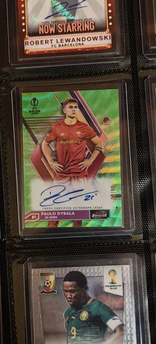 Paulo Dybala Autógrafo Topps Finest