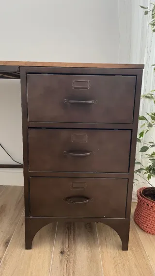 ESCRITORIO INDUSTRIAL DE METAL Y MADERA DE ABETO