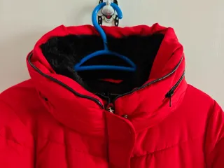 Parka Roja