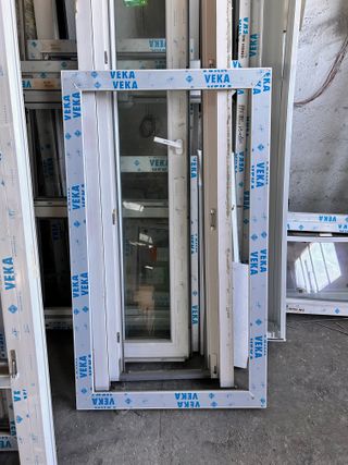 Ventana fija VEKA