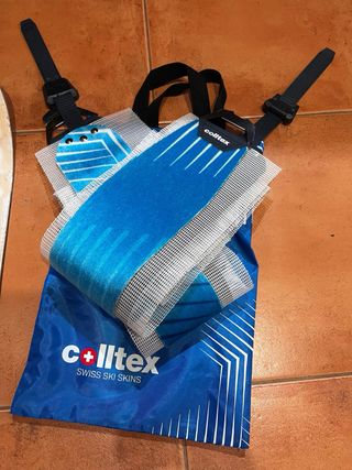 Esquís de travesía Atomic Freetrack + pieles