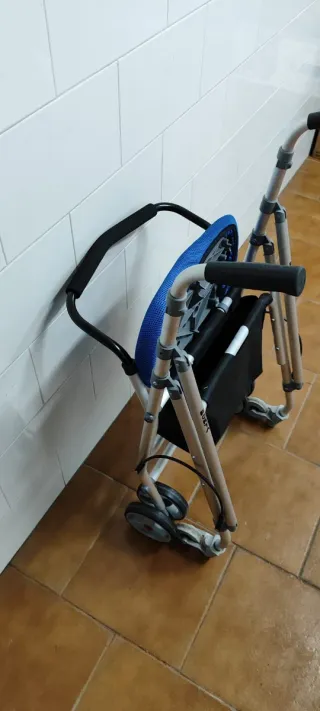 Lote de material ortopédico Personas con discapaci