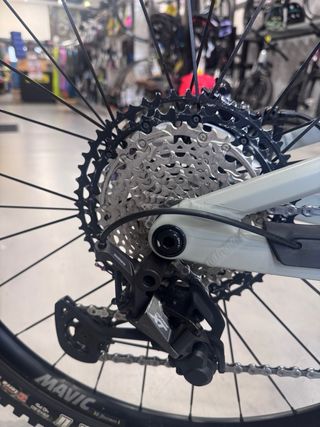 Mondraker Crafty Carbon R 2025