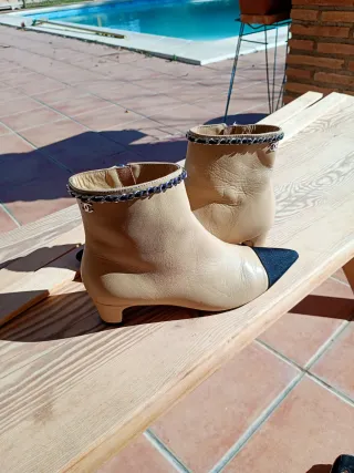 Botines Piel Beige y Negro