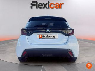 Toyota Yaris 1.5 120H Business Plus