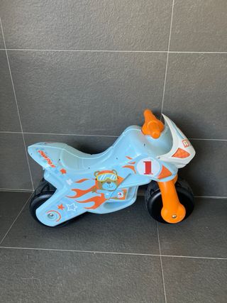 Moto correpasillos infantil