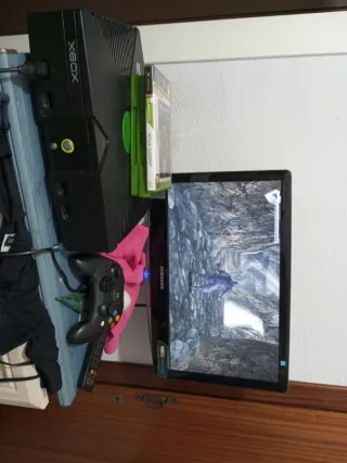 Xbox Clásica Negra + 4 Juegos