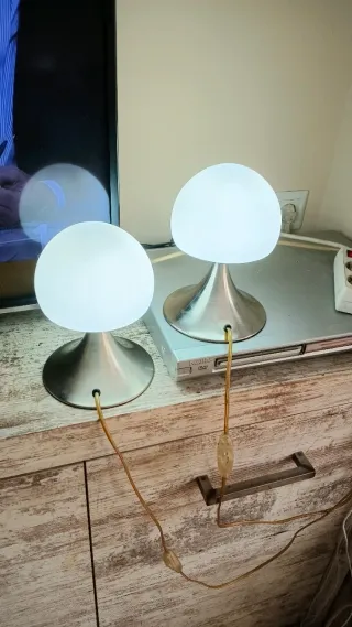 Lampade da tavolo in vetro e metallo