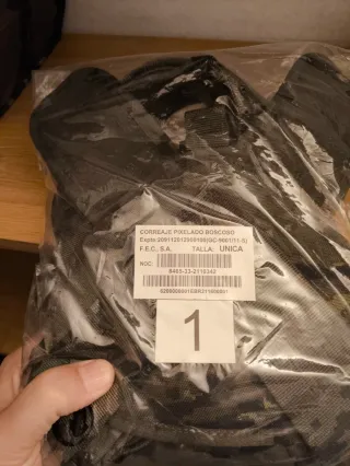 Correaje camuflaje caza con ceñidor y bolsillo