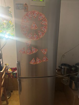 2 Neveras: 1 Doble Puerta y 1 Normal