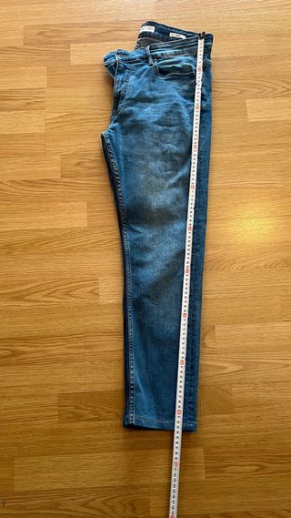 Pantalón vaquero Mango Talla 42