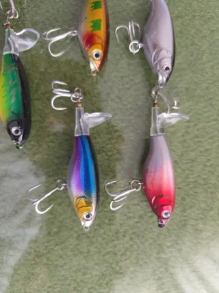 6 señuelos de pesca artificiales