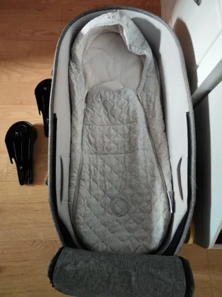 Capazo Bugaboo Bee6 y saco nido
